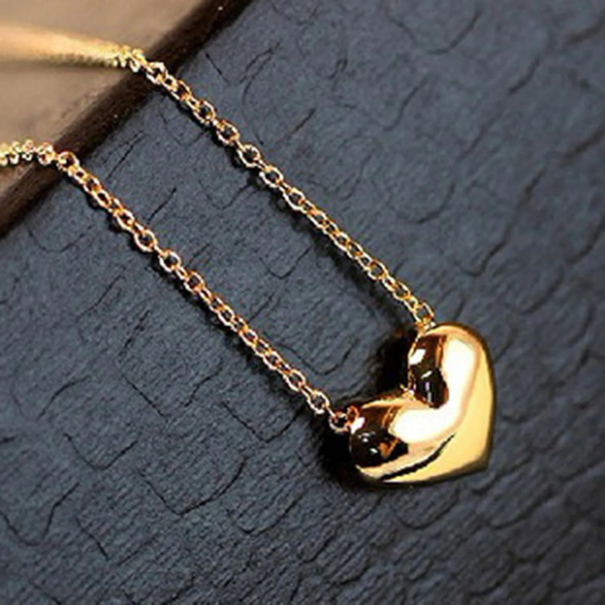 Heart Shape Necklace for Women – Golden Love Heart Pendant Necklace | Korean Fashion Jewelry | Stylo Choice