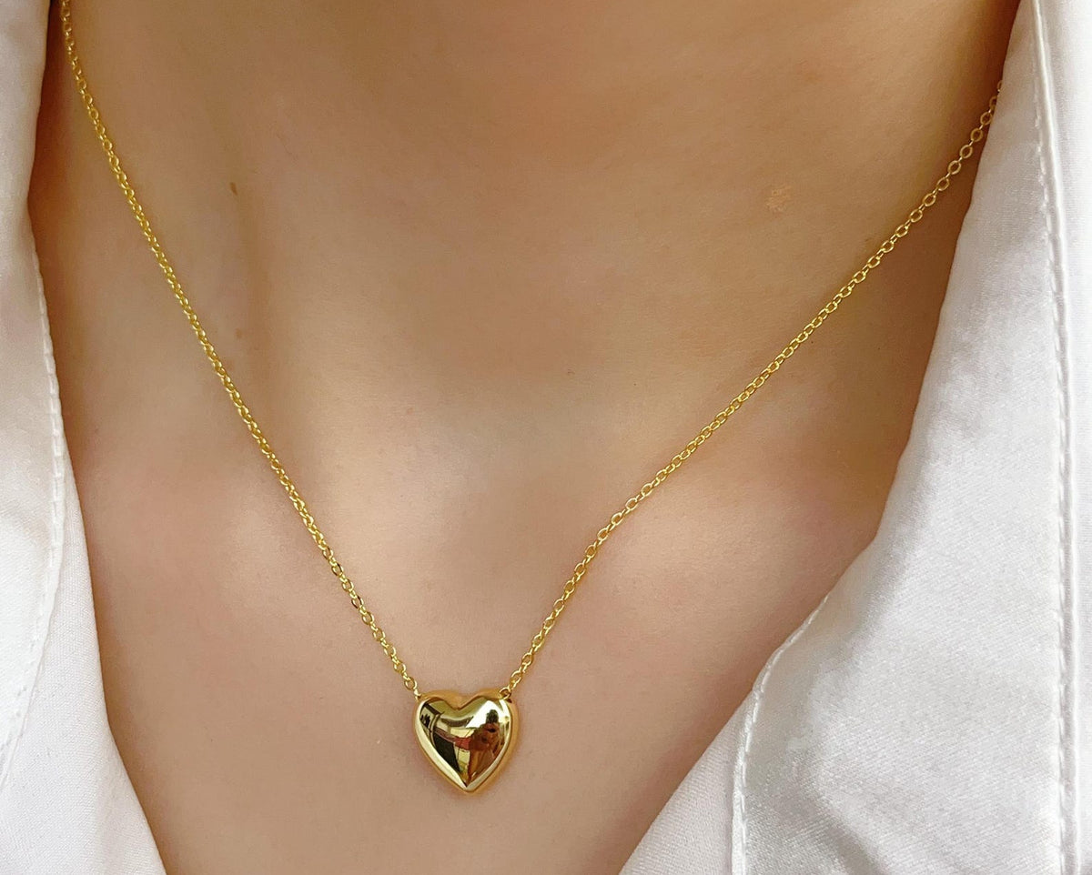 Heart Shape Necklace for Women – Golden Love Heart Pendant Necklace | Korean Fashion Jewelry | Stylo Choice