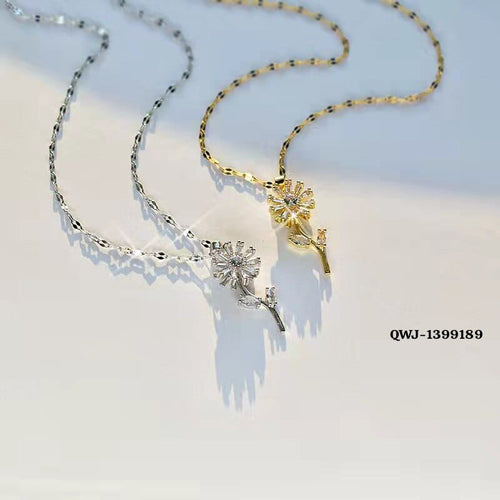 Flower Rotation Pendant Golden Necklace – Elegant Rotating Floral Charm Necklace for Women | Stylo Choice
