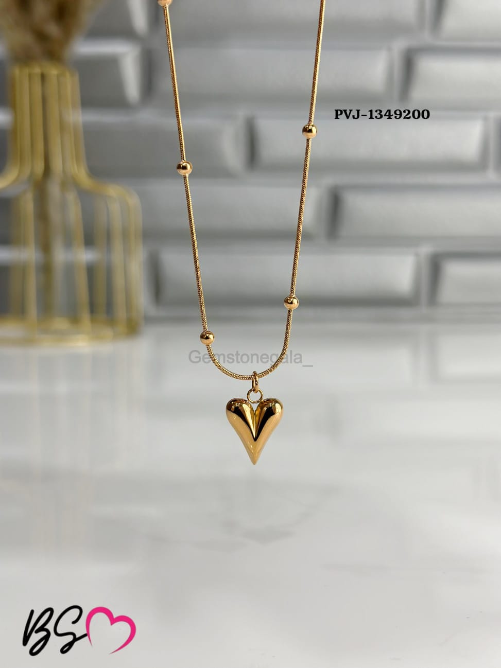 Korean Heart Golden Pendant Necklace for Women | Elegant Love Heart Chain Necklace | Stylish Fashion Jewelry | Stylo Choice