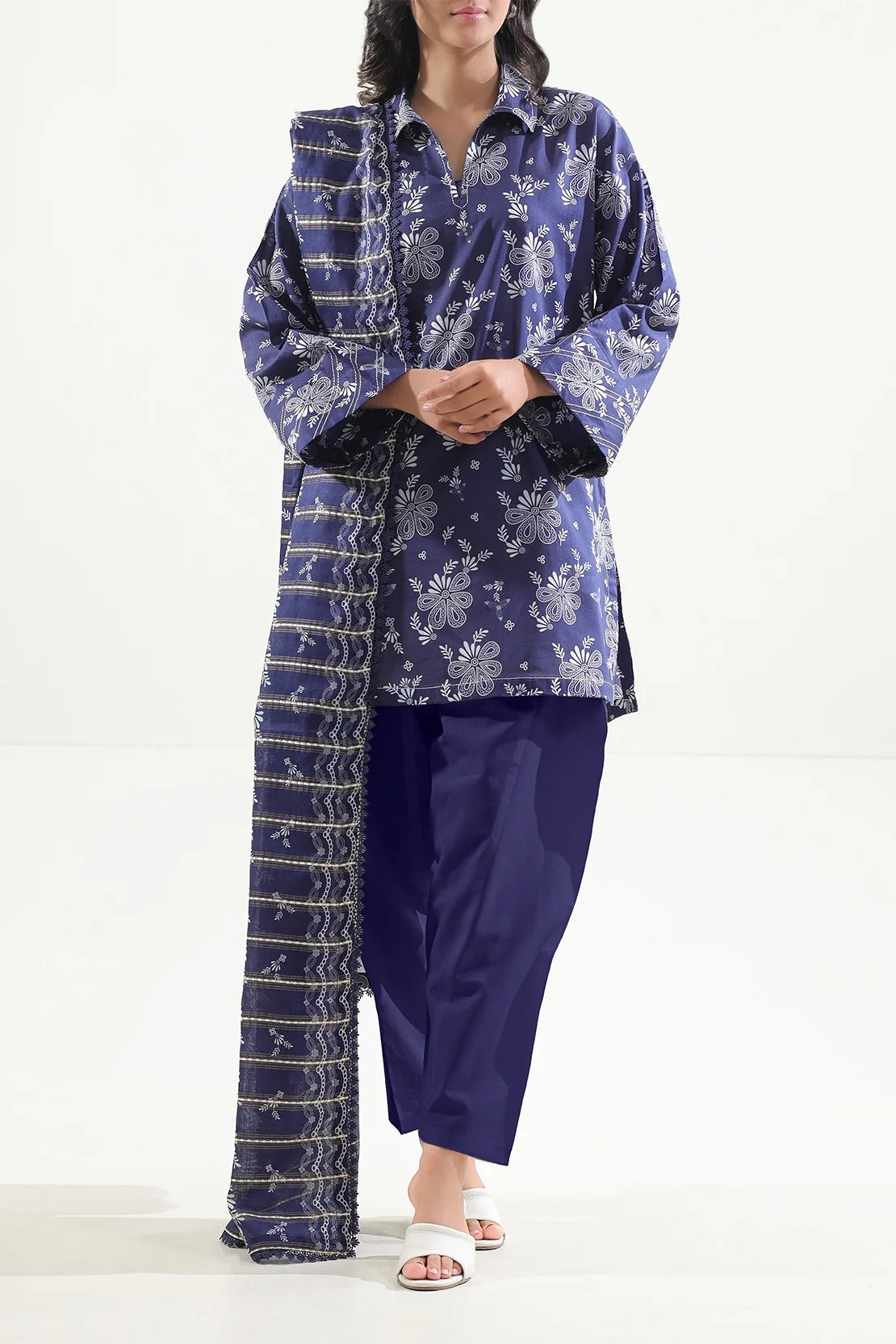 Saya Midnight Flora 3-Piece Printed Lawn Suit – Unstitched Summer Collection for Women | Stylo Choice